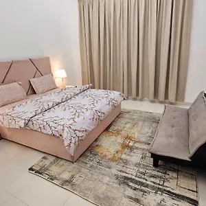 Homestay Deluxe In Near Airport, Dubai