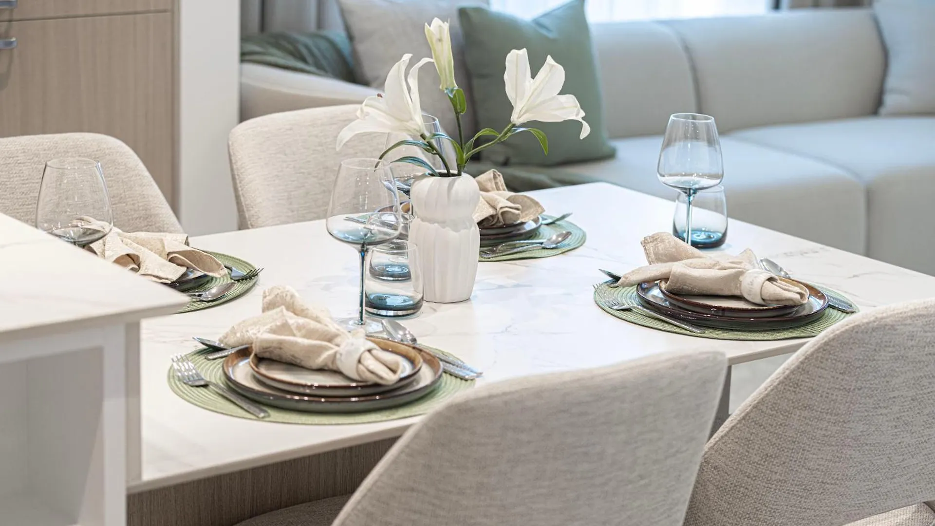 High-End 1Br-Panoramic Views, Pool With Burj Khalifa View, Padel & Rooftop Bbq Experience Dubai United Arab Emirates