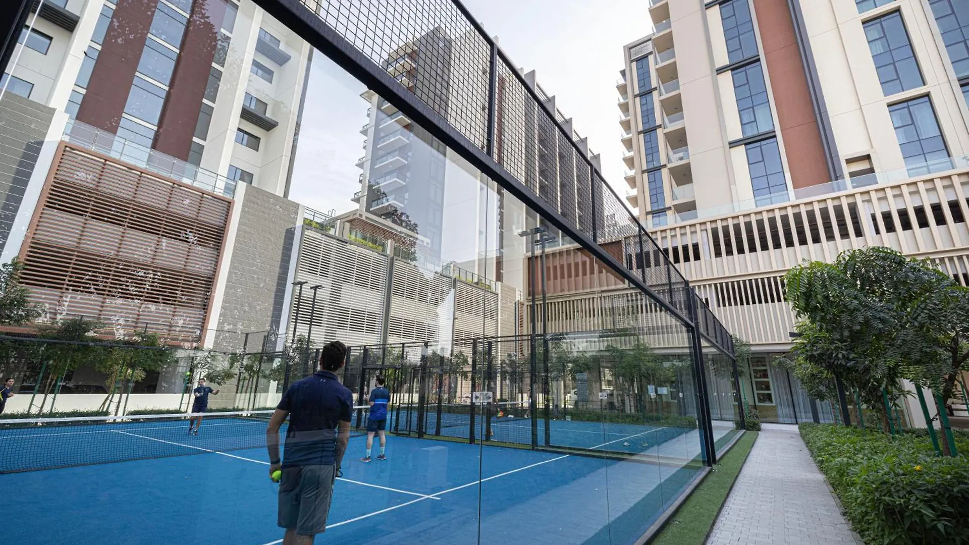 High-End 1Br-Panoramic Views, Pool With Burj Khalifa View, Padel & Rooftop Bbq Experience Dubai 0*,  United Arab Emirates