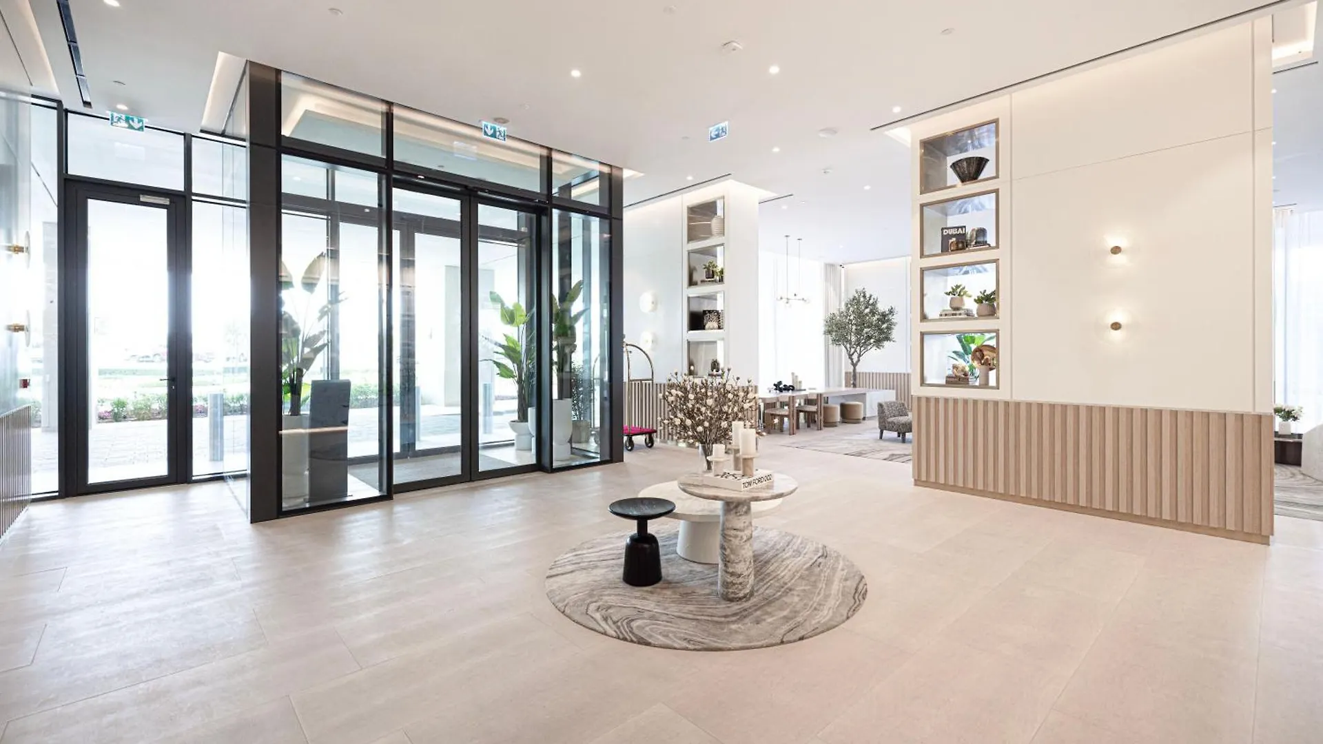 High-End 1Br-Panoramic Views, Pool With Burj Khalifa View, Padel & Rooftop Bbq Experience Dubai